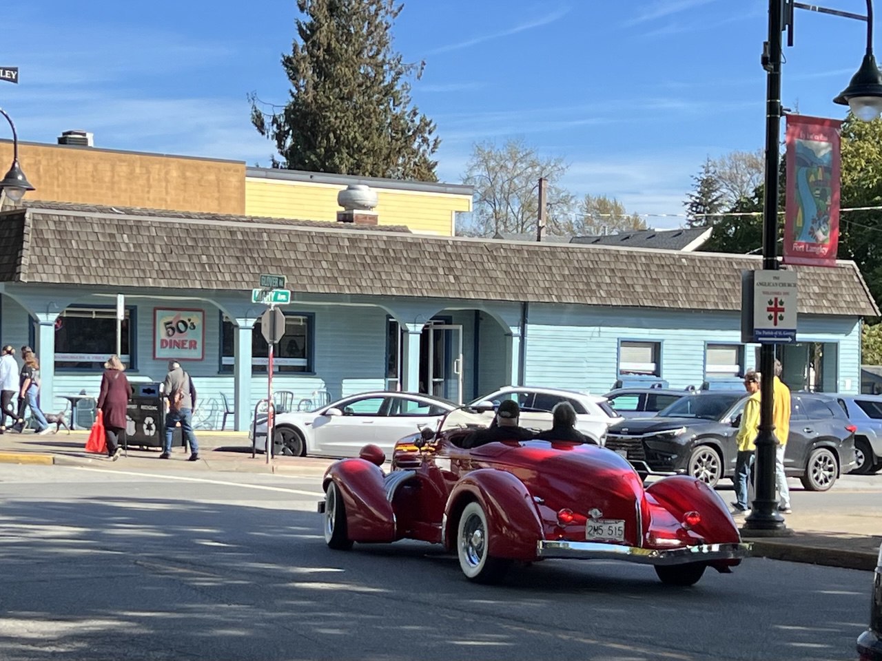 Fort Langley (right)